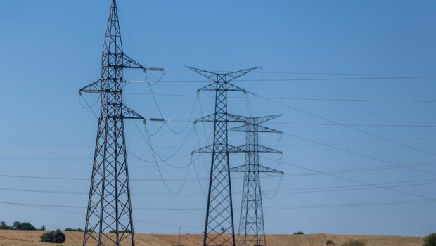 ep torre de alta tension a 8 de septiembre de 2024 en madrid espana el precio medio de la