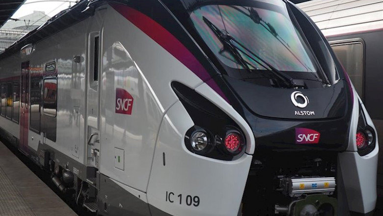 Tren de la compañía ferroviaria pública francesa SNCF | SNCF - Archivo ep tren de la compania ferroviaria publica francesa sncf