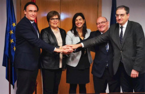 ep villamandos heras rienda pingarron y soriano durante la firma del protocolo entre gobierno