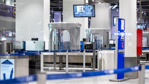ep warning strike at duesseldorf airport
