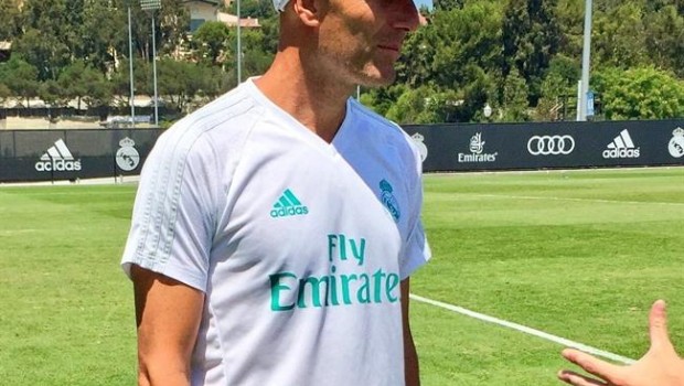 ep zinedine zidane atiendereal madrid tv