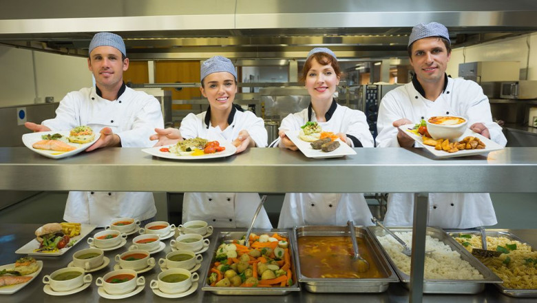 np grupo maestro q2 2026 abril catering empresas