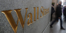 un panneau de rue wall street est visible devant la bourse de new york nyse a new york 20250623175107 