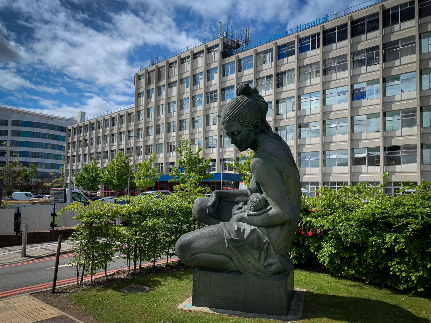 1628250602 los hospitales women and children de birmingham implementan ecostruxure it expert para asegurar la resiliencia de su infraestructura itjpg 1 