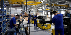 chine l activite manufacturiere progresse a un rythme plus lent en juillet selon une enquete caixin 
