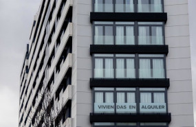ep archivo   anuncio de viviendas en alquiler
