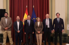 ep archivo   el ministro de agricultura pesca y alimentacion luis planas 3i se reune con