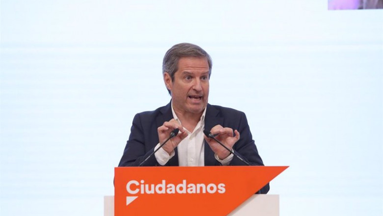 Archivo - El secretario de Comunicación de Ciudadanos (Cs), Daniel Pérez Calvo, durante una rueda de prensa en la sede del partido | Marta Fernández Jara - Europa Press - Archivo ep archivo el secretario de comunicacion de ciudadanos cs daniel perez calvo durante una rueda de