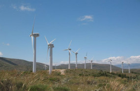 ep archivo imagen de torres eolicas de endesa que cuenta con 12 plantas en andalucia ep archivo imagen de torres eolicas de endesa que cuenta con 12 plantas en andalucia