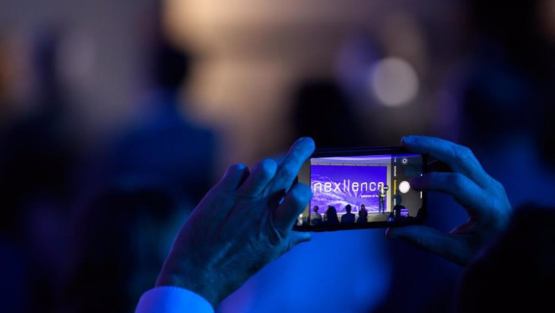 Archivo - Logo de Nexllence, la nueva consultora tecnológica de Glintt, en un teléfono móvil | GLINTT - Archivo ep archivo logo de nexllence la nueva consultora tecnologica de glintt en un telefono movil