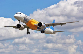 ep archivo   un avion de embraer