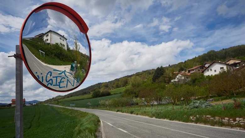 ep carretera vacia en el valle de ezcabarte en navarra durante el dia 33 del estado de alarma ep carretera vacia en el valle de ezcabarte en navarra durante el dia 33 del estado de alarma