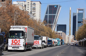 ep decenas de camiones en las inmediaciones de plaza de castilla