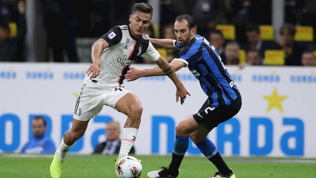 ep diego godin y paulo dybala en un inter de milan-juventus