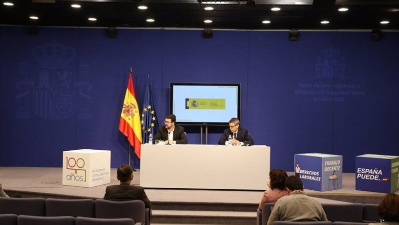 ep el secretario de estado de empleo y economia social joaquin perez rey y el de seguridad social y ep el secretario de estado de empleo y economia social joaquin perez rey y el de seguridad social y