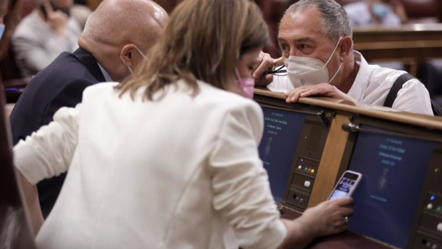 ep el secretario general del psoe en el congreso rafael simancas y la vicesecretaria general del
