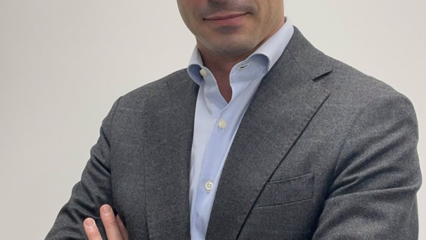 ep finanzas  muzinich co incorpora a javier moragas como director para clientes institucionales en