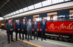 ep foto de familia presida por el ministro de transporte y movilidad oscar puente d a 22 de marzo de