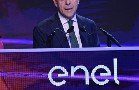 ep francesco starace ceo de enel en la presentacion del plan estrategico 2019