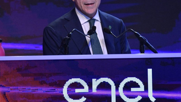 ep francesco starace ceo de enel en la presentacion del plan estrategico 2019