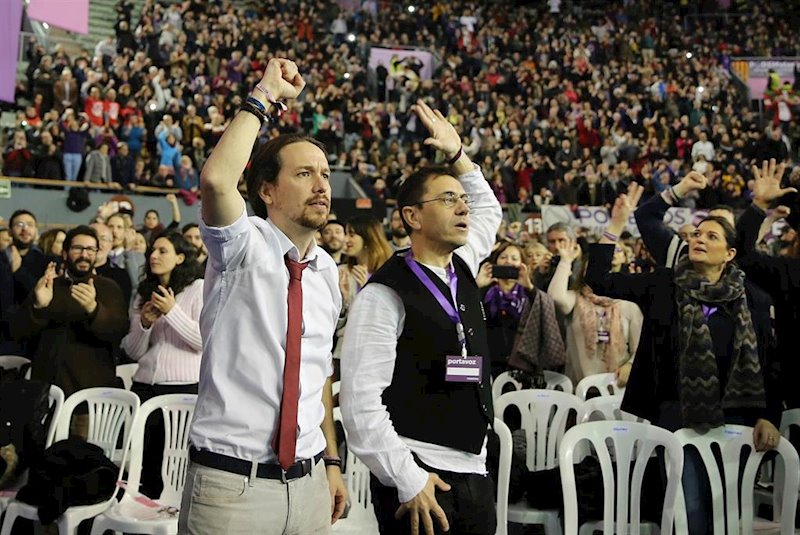 ep iglesias y monedero en el congreso de podemos vistalegre ii