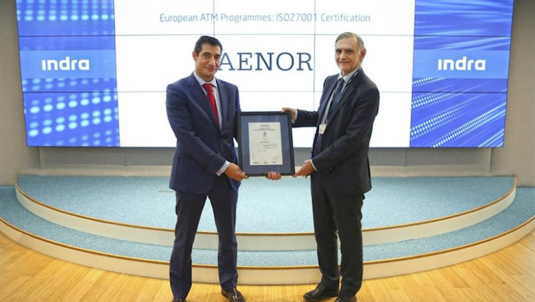 Javier Muñoz, director de Evaluación de la Conformidad de AENOR y Rafael Gallego, director de Programas Europeos de ATM en Indra | INDRA ep javier munoz director de evaluacion de la conformidad de aenor y rafael gallego director de