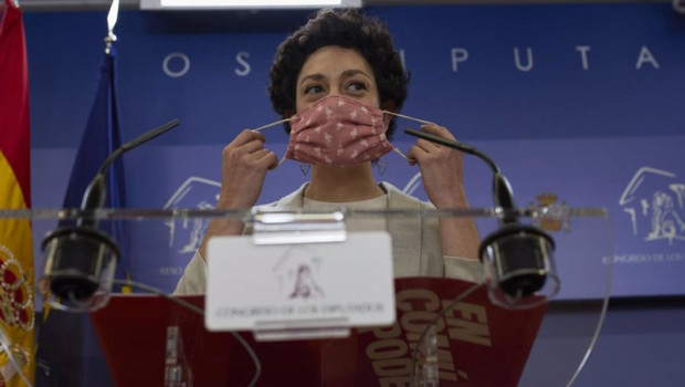 ep la diputada de en comu aina vidal interviene en una rueda de prensa en el congreso