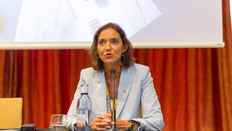 La ministra de Industria, Comercio y Turismo, Reyes Maroto, comparece al inicio de la Cumbre Internacional sobre Movilidad Internacional Segura, a 7 de julio de 2022, en Ibiza, Baleares (España). | Germán Lama - Europa Press ep la ministra de industria comercio y turismo reyes maroto comparece al inicio de la cumbre