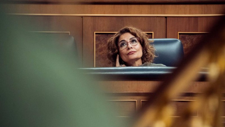 ep la vicepresidenta primera y ministra de hacienda maria jesus montero durante una sesion plenaria 20250122174203 ep la vicepresidenta primera y ministra de hacienda maria jesus montero durante una sesion plenaria 20250122174203