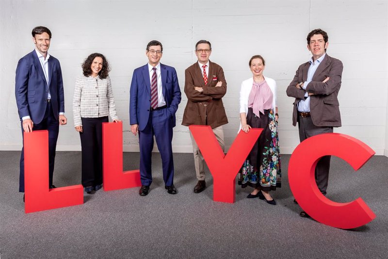 La consultora LLYC repartirá su primer dividendo, de 0,132 euros, este viernes