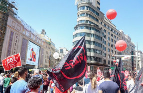 ep numerosas personas marchan durante la manifestacion por el dia internacional de los trabajadores