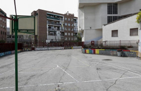 ep patio de un colegio cerrado en madrid por la pandemia del coronavirus
