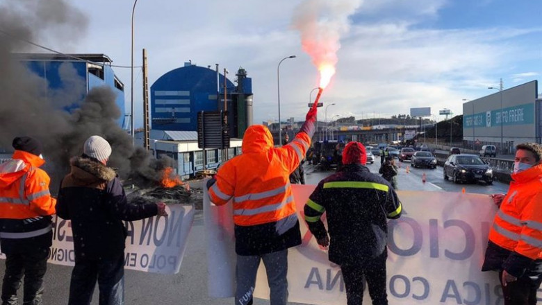 ep protesta de trabajadores de alu iberica en a coruna 20210211174704