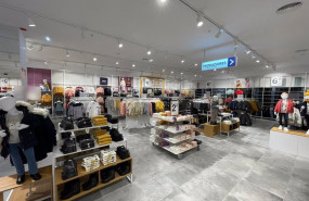 ep tienda kiabi en parqueastur de aviles