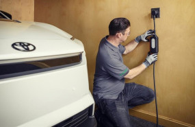 ep toyota se alia con treehouse en eeuu para instalar cargadores de coches electricos en el hogar