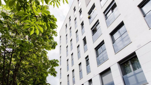 ep un edificio en el distrito de embajadores a 14 de abril de 2023 en madrid espana