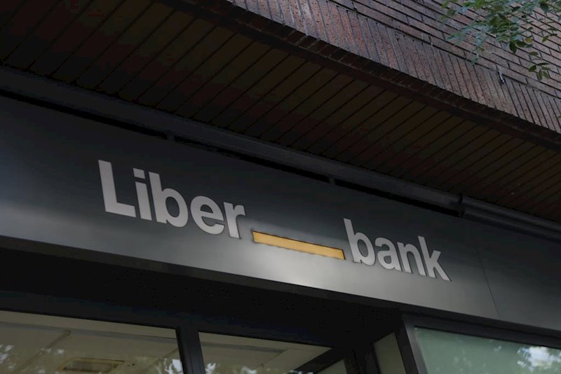 Liberbank: Tinajero pignora el 3,4% en plena negociación de fusión con Unicaja