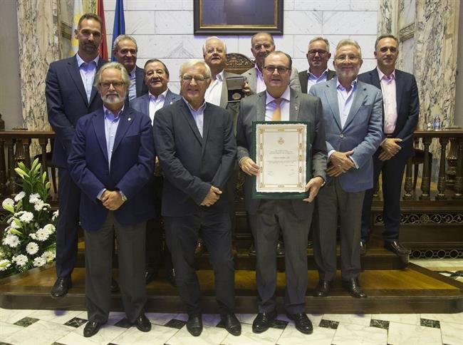 El Valencia Basket recibe la Medalla de Oro de la ciudad | VALENCIA BASKET ep valencia basket recibemedallaorola ciudad