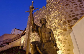 escultura alfonso xi cabra cordoba 1 1 1