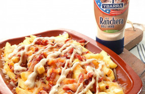 1634286256 patatas bacon queso salsa ranchera hollywood ybarra 