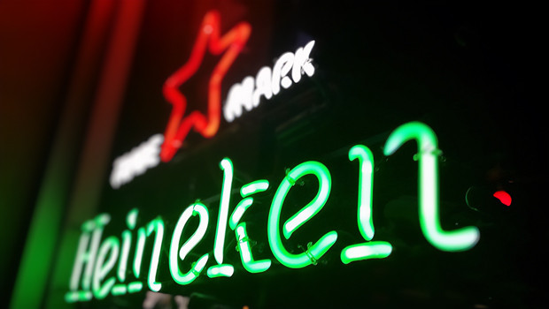 dl heineken brassant le producteur de bière de l'entreprise heineken boit de l'alcool néerlandais pays-bas signe logo pb