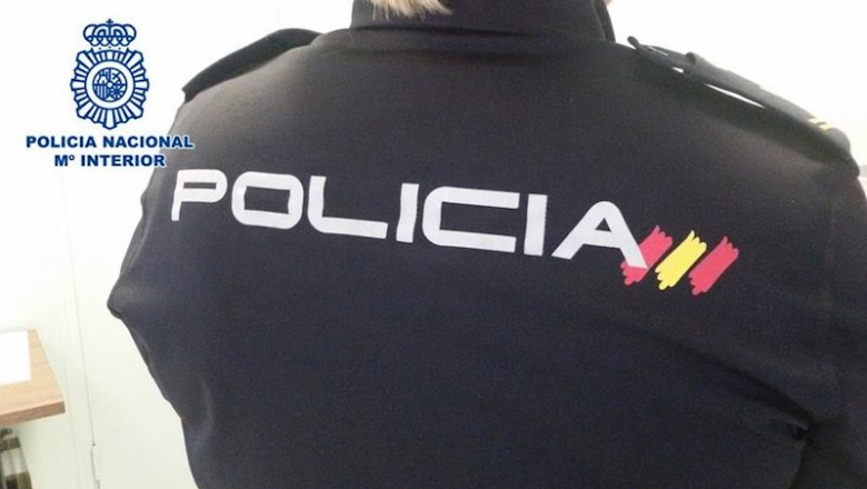 ep agente de policia nacional 20200406192603 ep agente de policia nacional 20200406192603