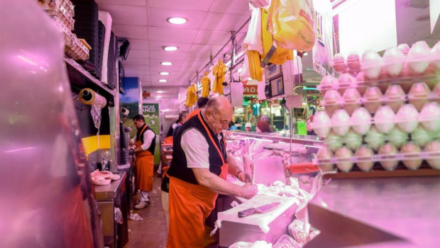 ep archivo   huevos en una tienda