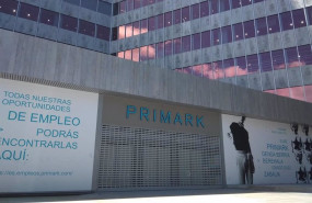 ep archivo   tienda de primark ubicada en la torre bizkaia de bilbao