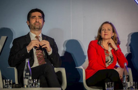 ep el conseller de politica digitaly administracion publica jordi puignero i y la ministra de