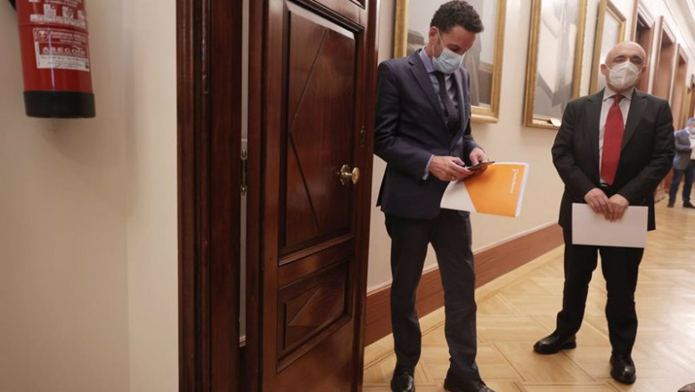 ep el portavoz parlamentario de ciudadanos edmundo bal antes de entrar a la junta de portavoces en ep el portavoz parlamentario de ciudadanos edmundo bal antes de entrar a la junta de portavoces en