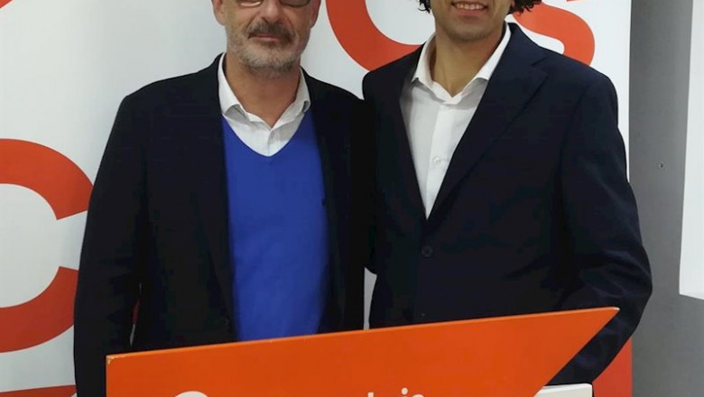 ep el portavoz parlamentario de cs y exportavoz autonomico felix alvarez junto al alcalde de