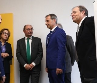 El presidente de Aragón, Javier Lambán, durante la inauguración del nuevo centro de salud de Binéfar (Huesca). | GOBIERNO DE ARAGÓN ep el presidente de aragon javier lamban durante la inauguracion del nuevo centro de salud de
