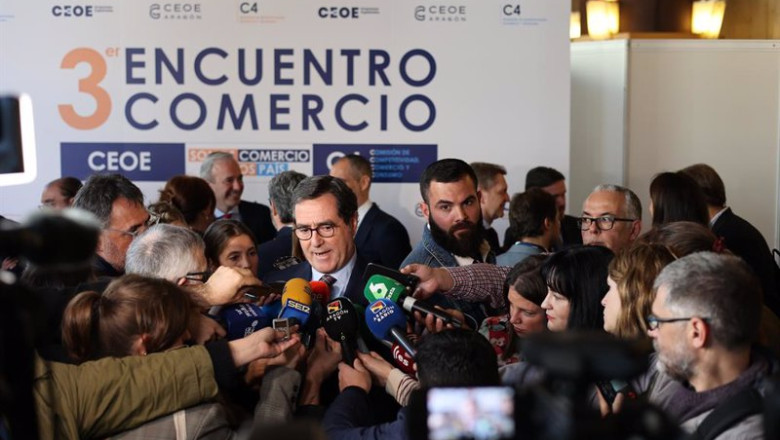 ep el presidente de ceoe antonio garamendi atiende a los medios durante el tercer encuentro comercio ep el presidente de ceoe antonio garamendi atiende a los medios durante el tercer encuentro comercio