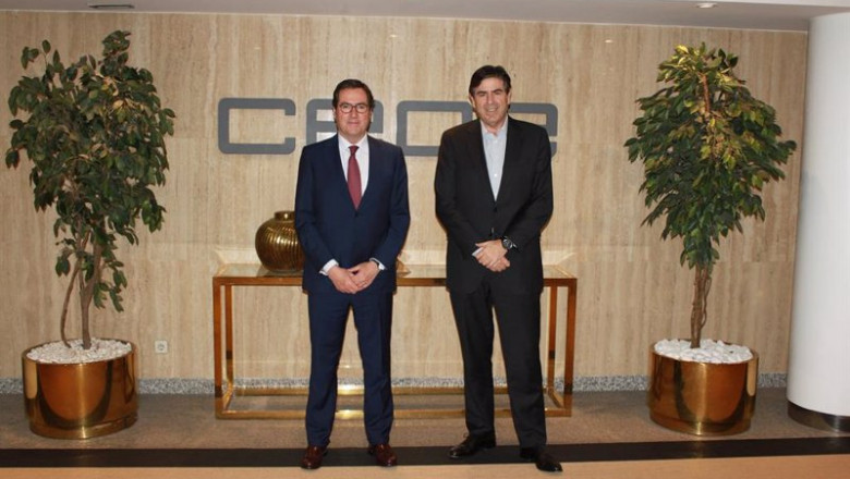 El presidente de la CEOE, Antonio Garamendi, y presidente de Kyndryl para España y Portugal, Luis Roca. | CEOE ep el presidente de la ceoe antonio garamendi y presidente de kyndryl para espana y portugal luis